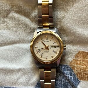 Vintage Two-Tone Stainless Steel Woman’s Watch